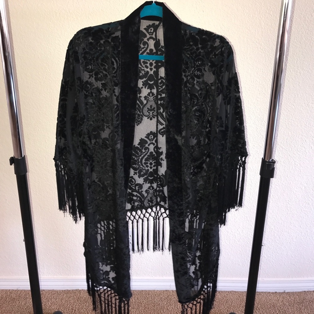 Minty Meets Munt cover up / shawl